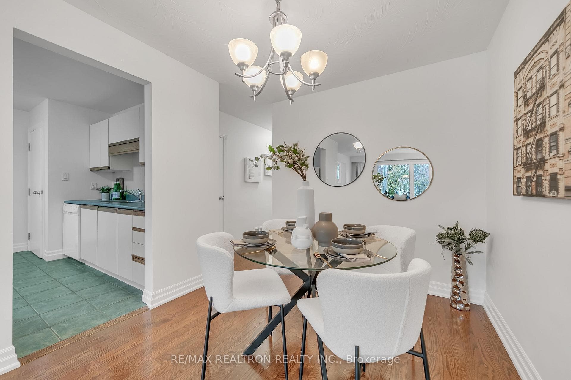 145 Willow Lane photo 9