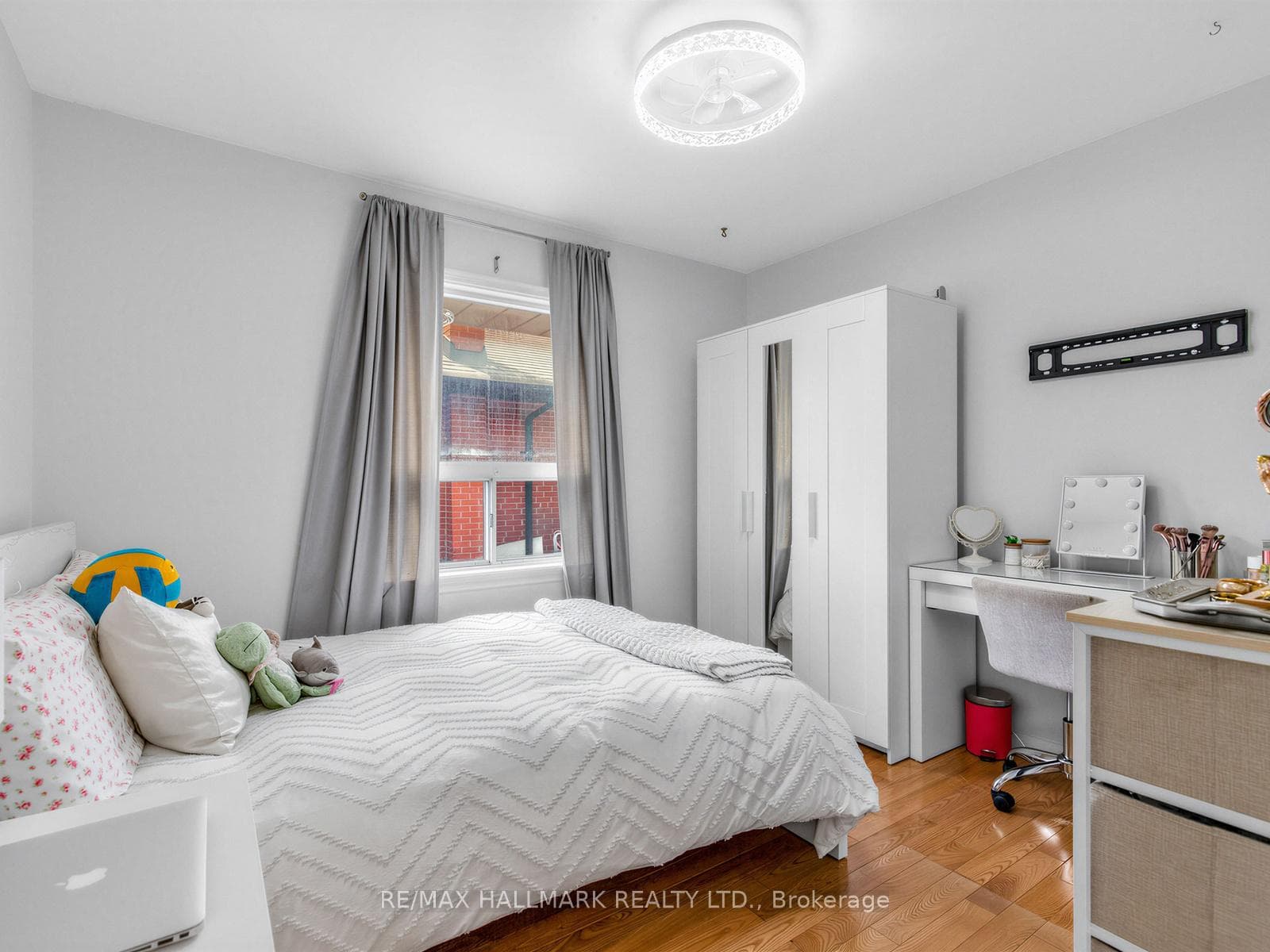 7 Penworth Road photo 10