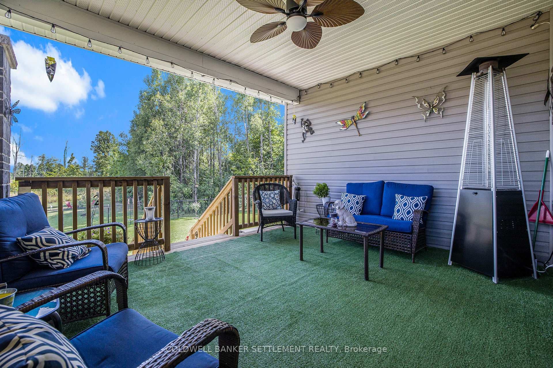 77 Diane Drive photo 34