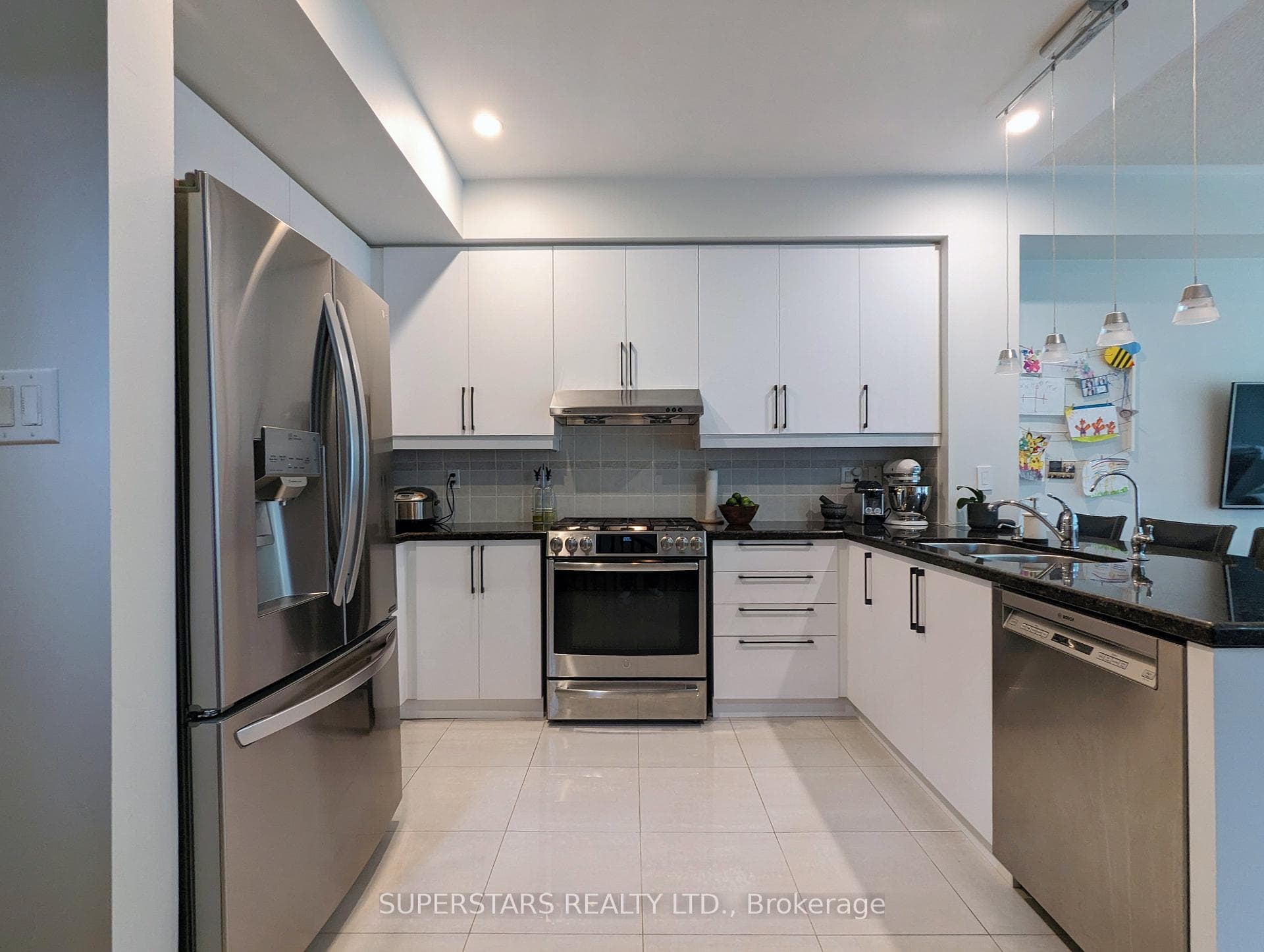 71 Drewry Avenue photo 6