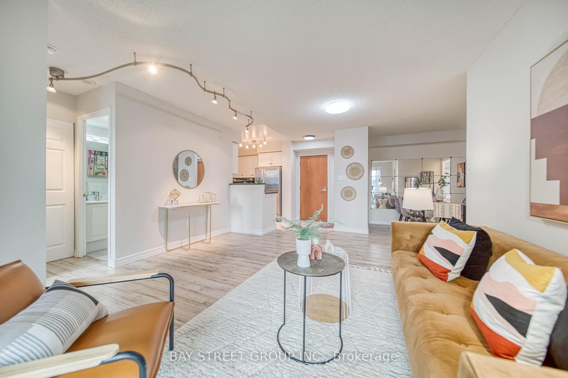 23 Lorraine Drive Unit 1109 photo 13