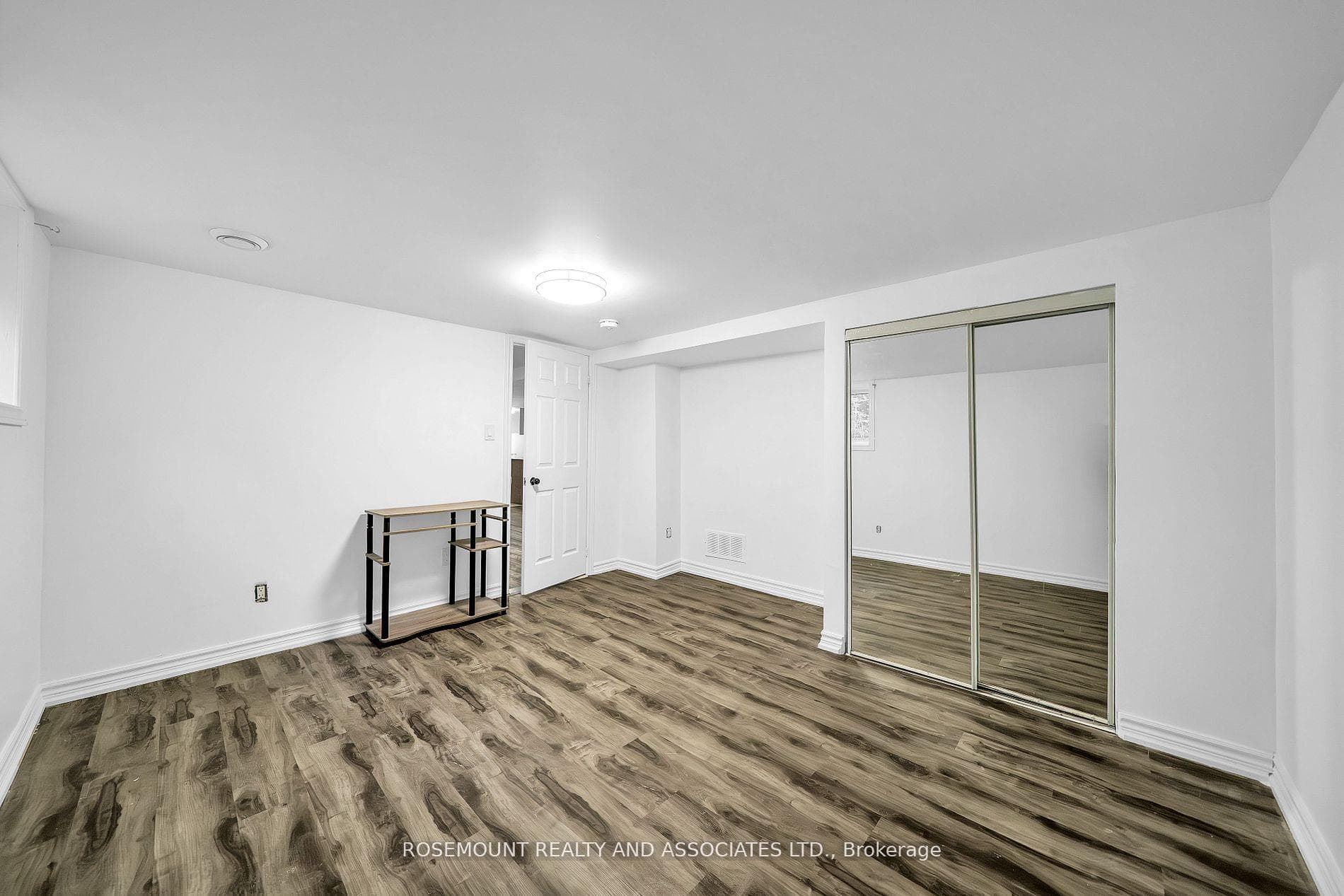 50 Seneca Avenue Unit Basement photo 11