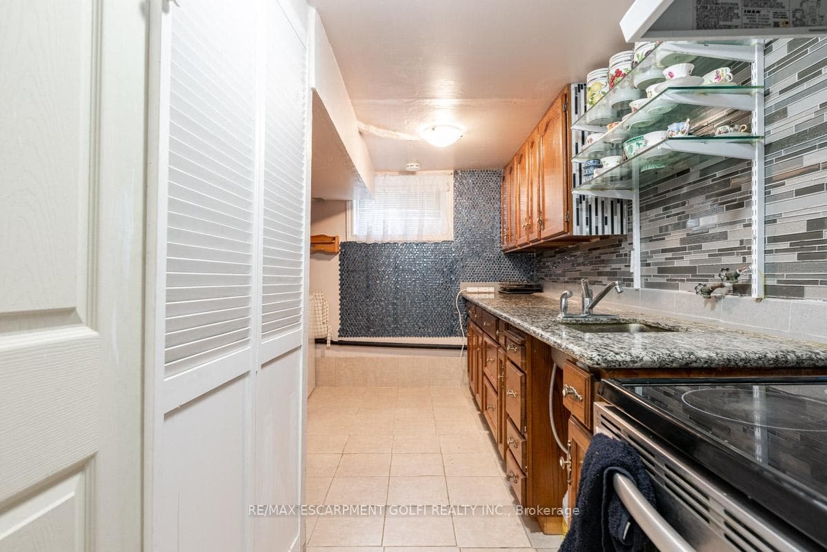 5708 Morse Avenue photo 22
