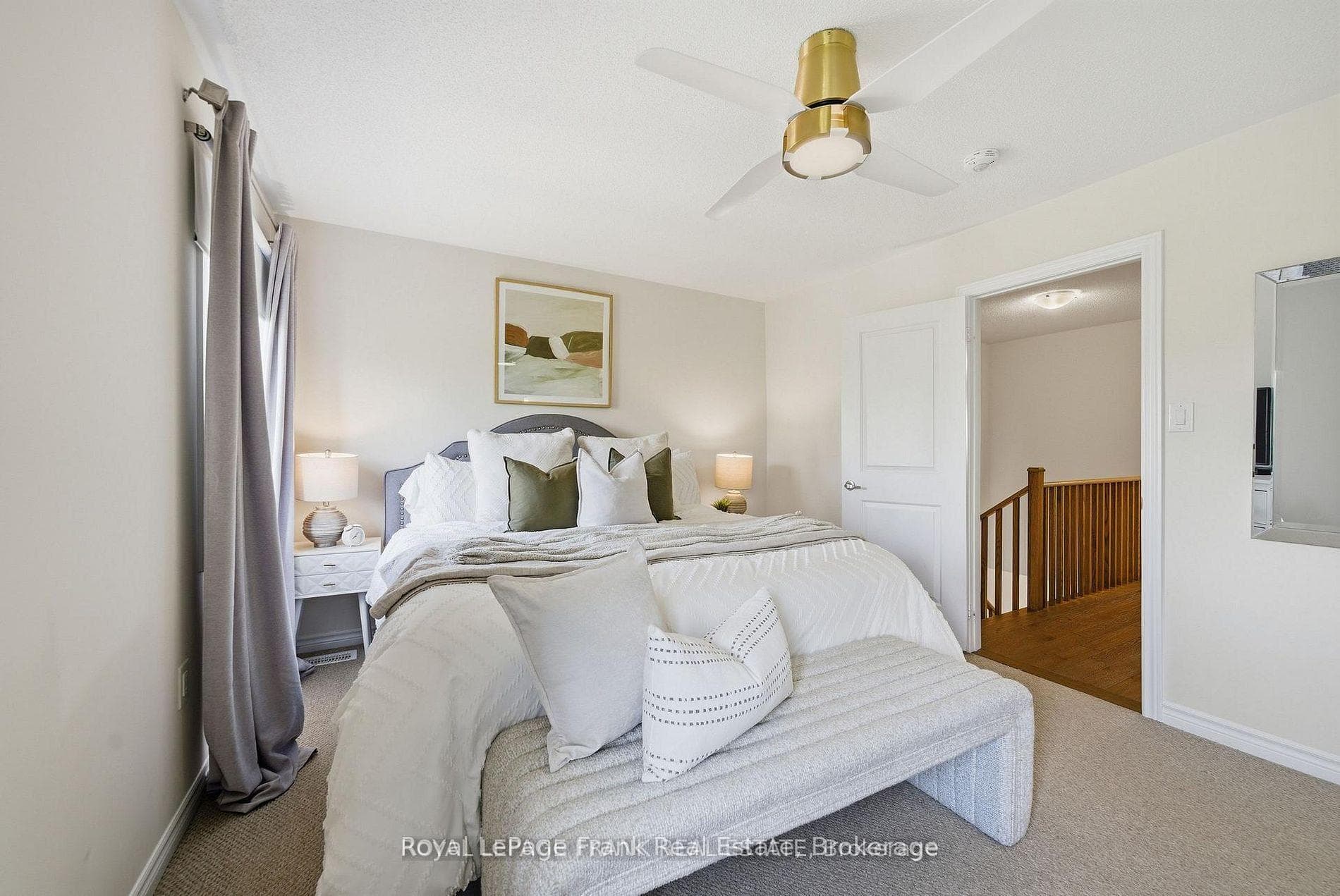 15 Highlands Boulevard photo 16