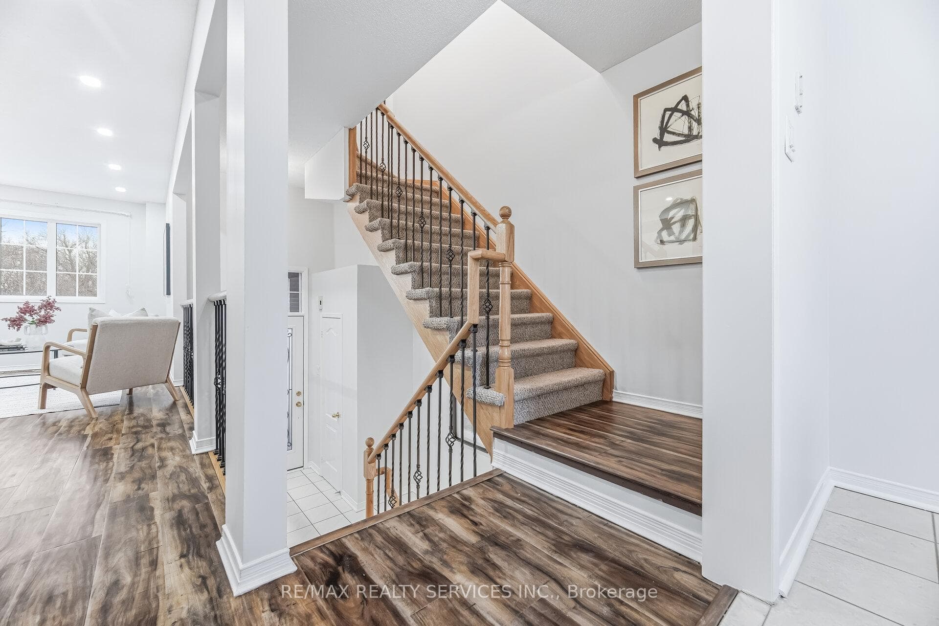 138 Parktree Drive photo 18