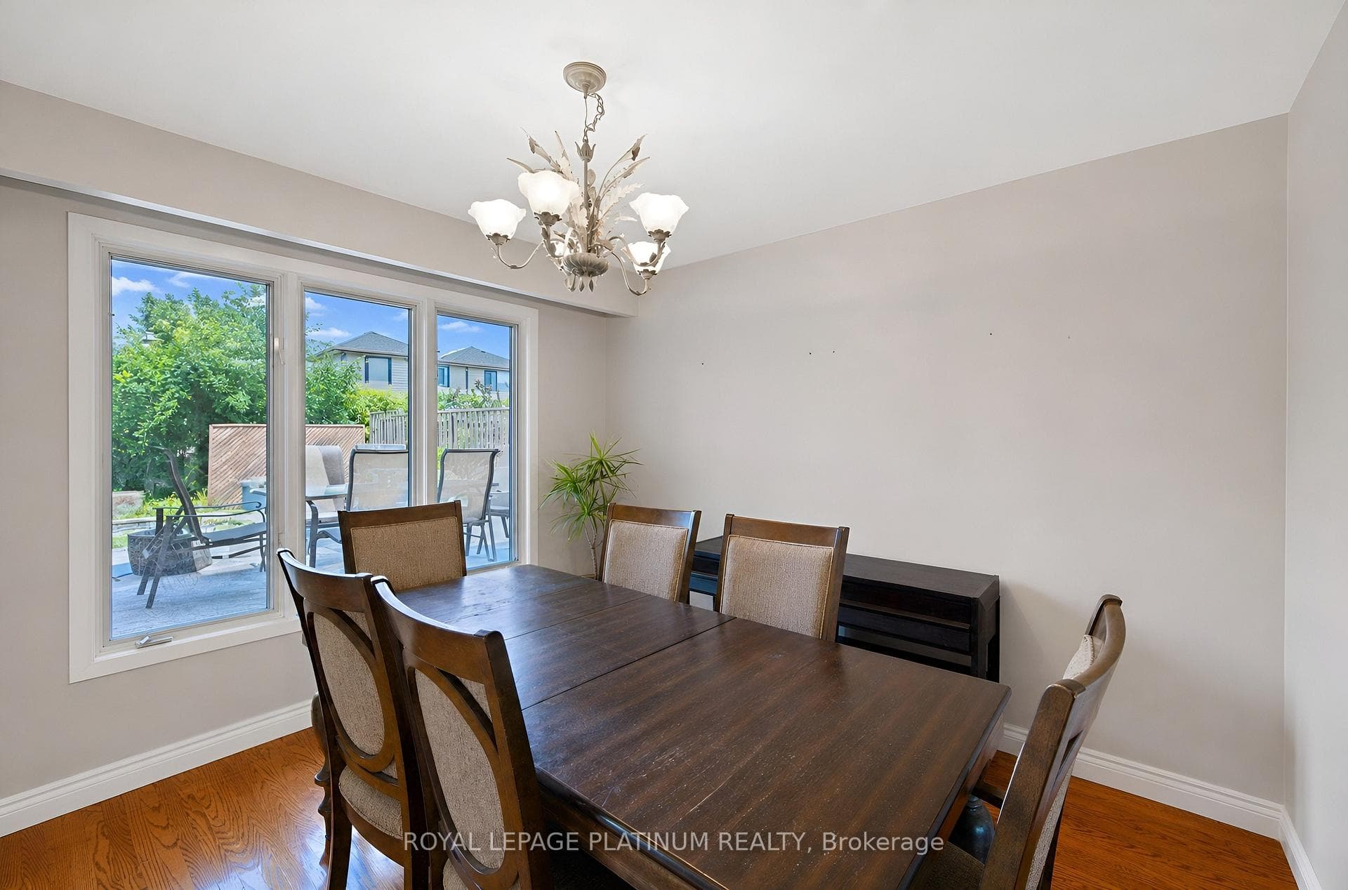 47 PARKVIEW Place photo 11