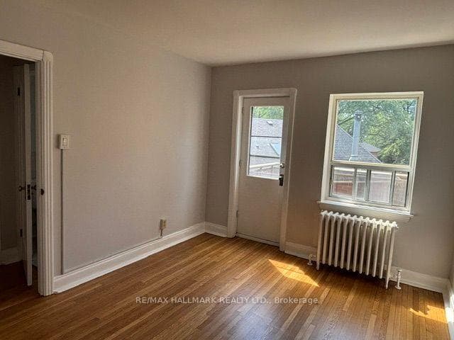 111 Oriole Parkway Unit 306 photo 6