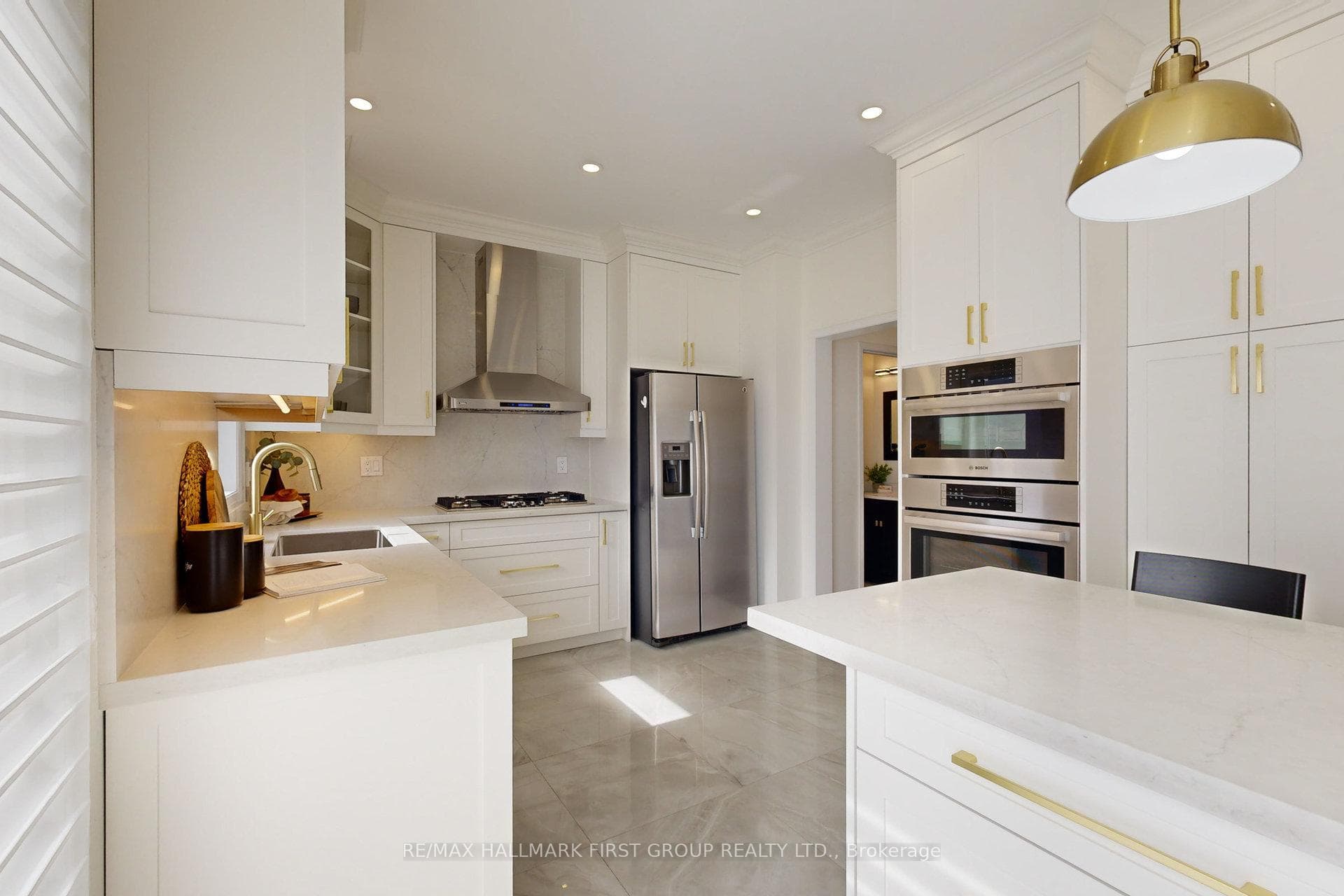 9 Whitbread Crescent photo 10