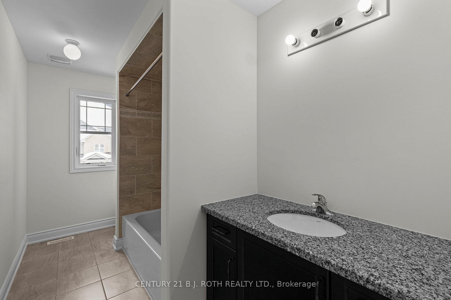 2978 Annalysse Drive photo 29