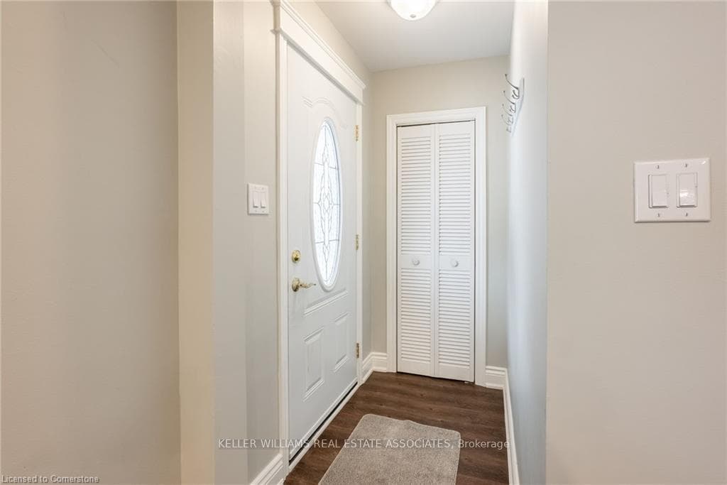 225 East 38th Street photo 3