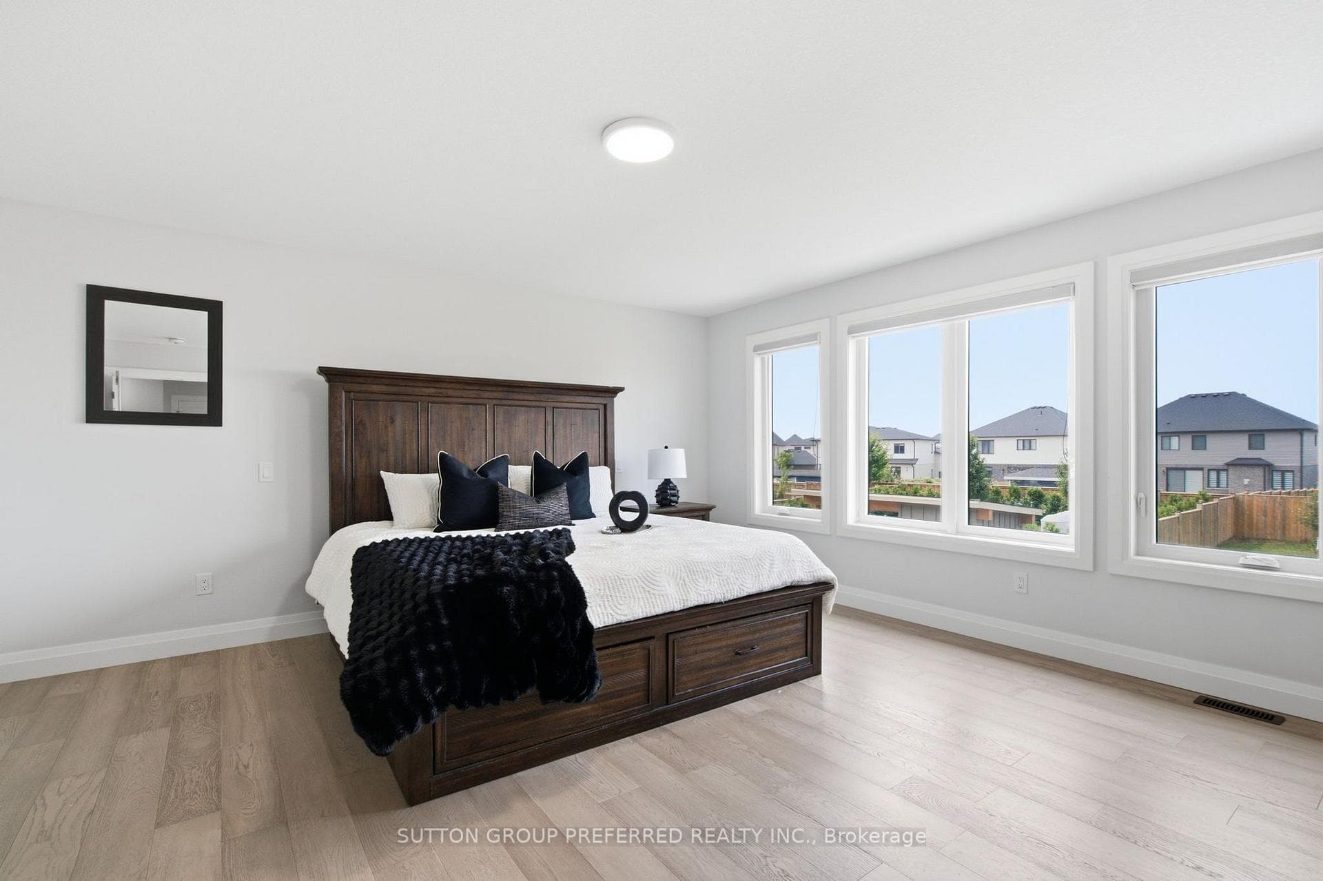 19 Kaiser Lane photo 25
