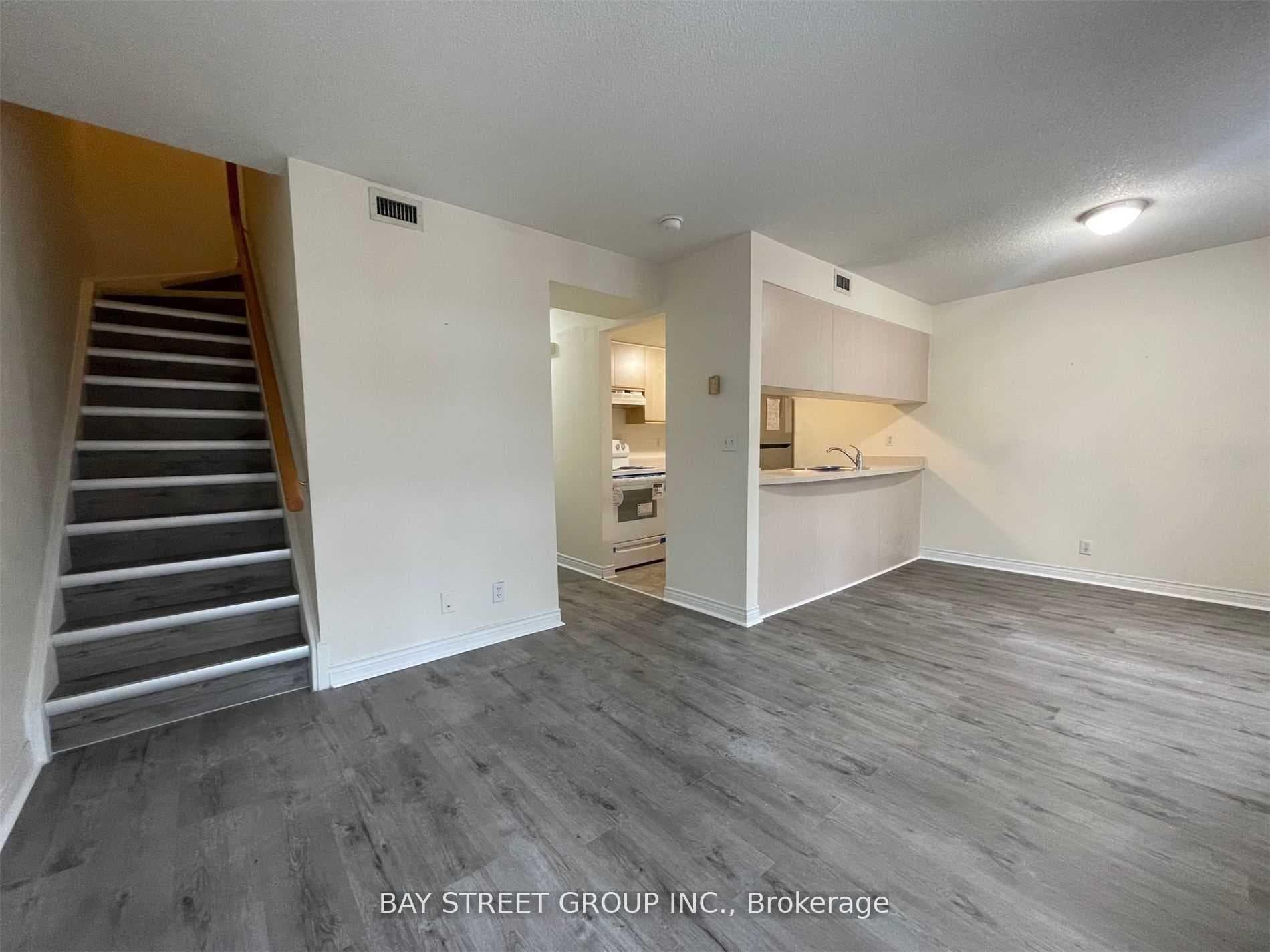 106 Redpath Avenue Unit 12 photo 5