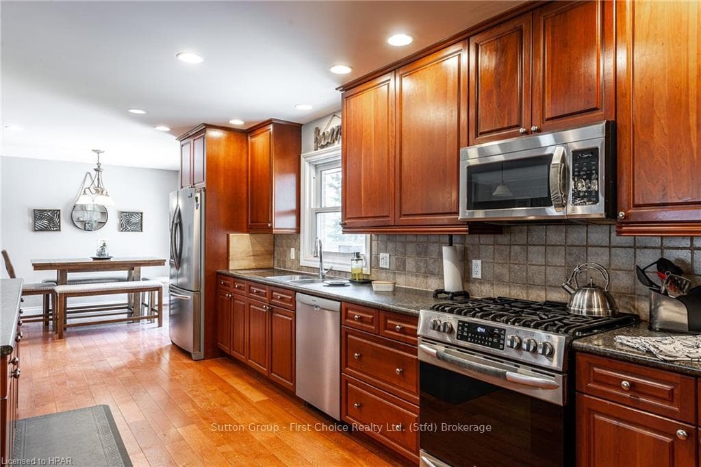 151 BRITANNIA Street photo 14