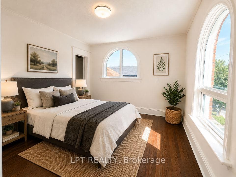 Upper Unit 2 - Bedroom 2