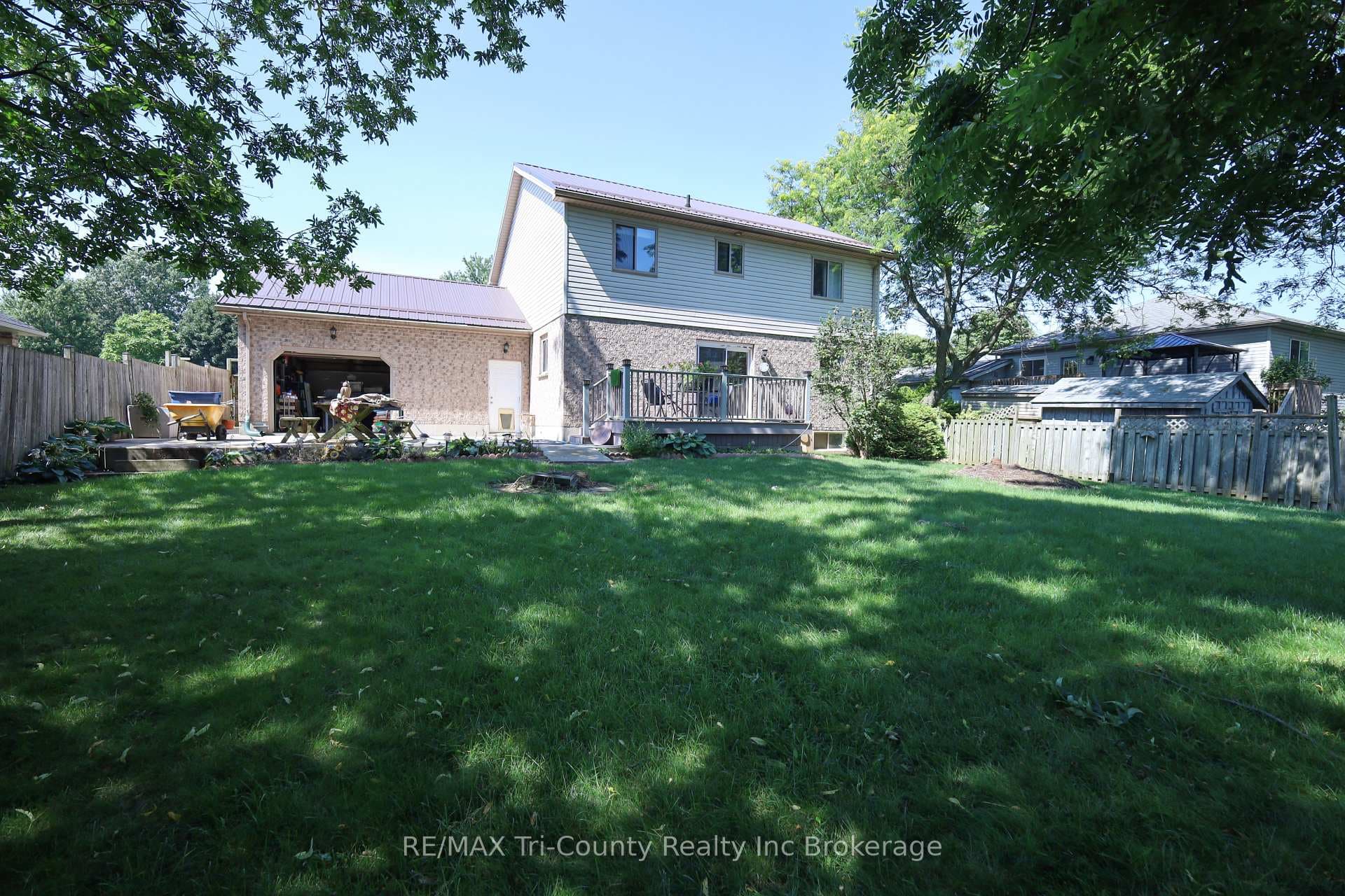 43 Trillium Drive photo 35