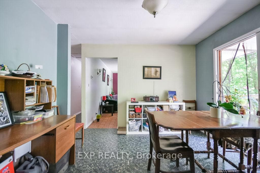 915 Vindin Street photo 7