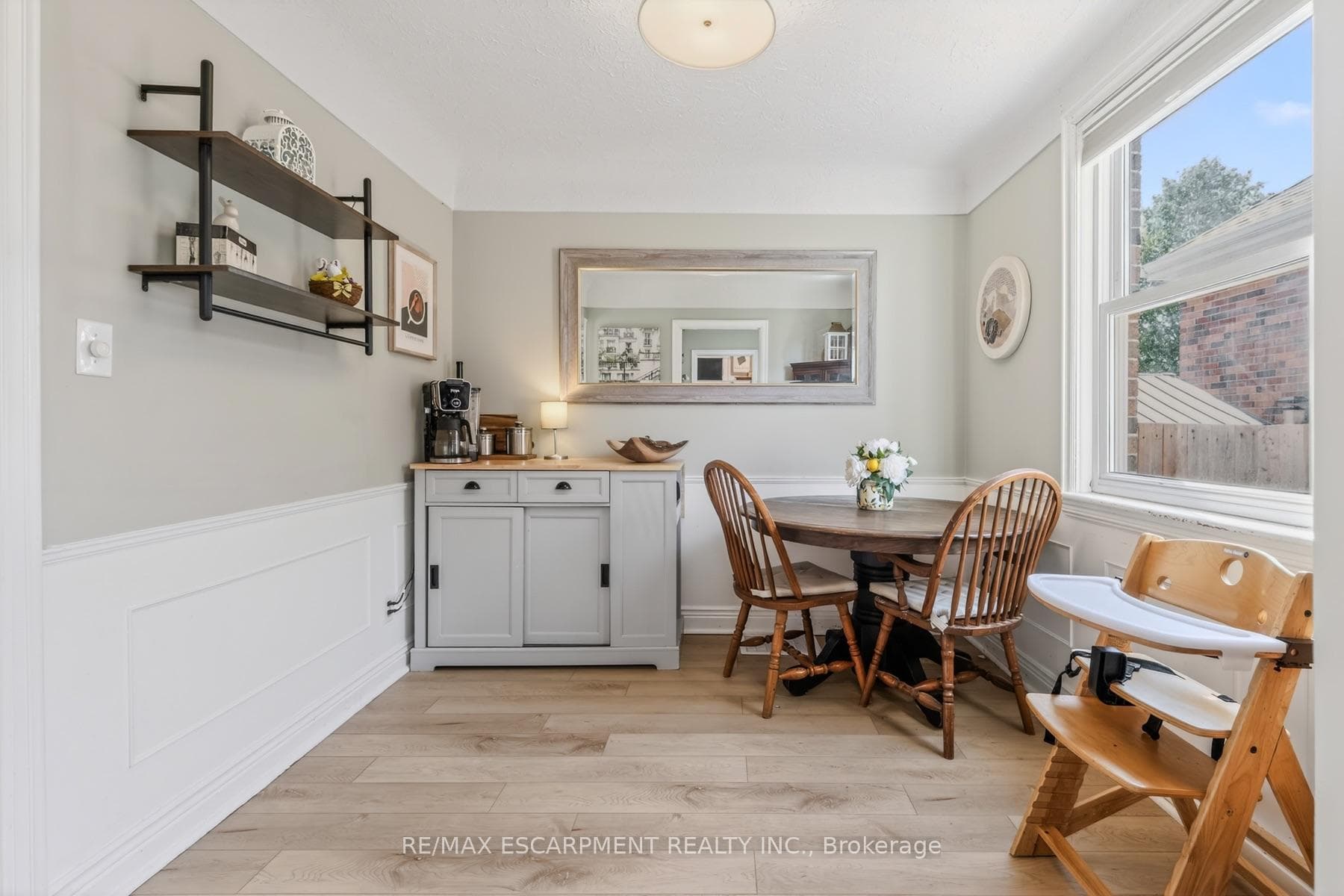 43 Woodbridge Road photo 13