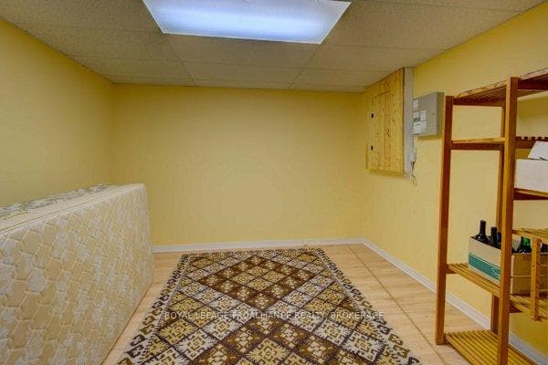 402 Briarwood Drive photo 38