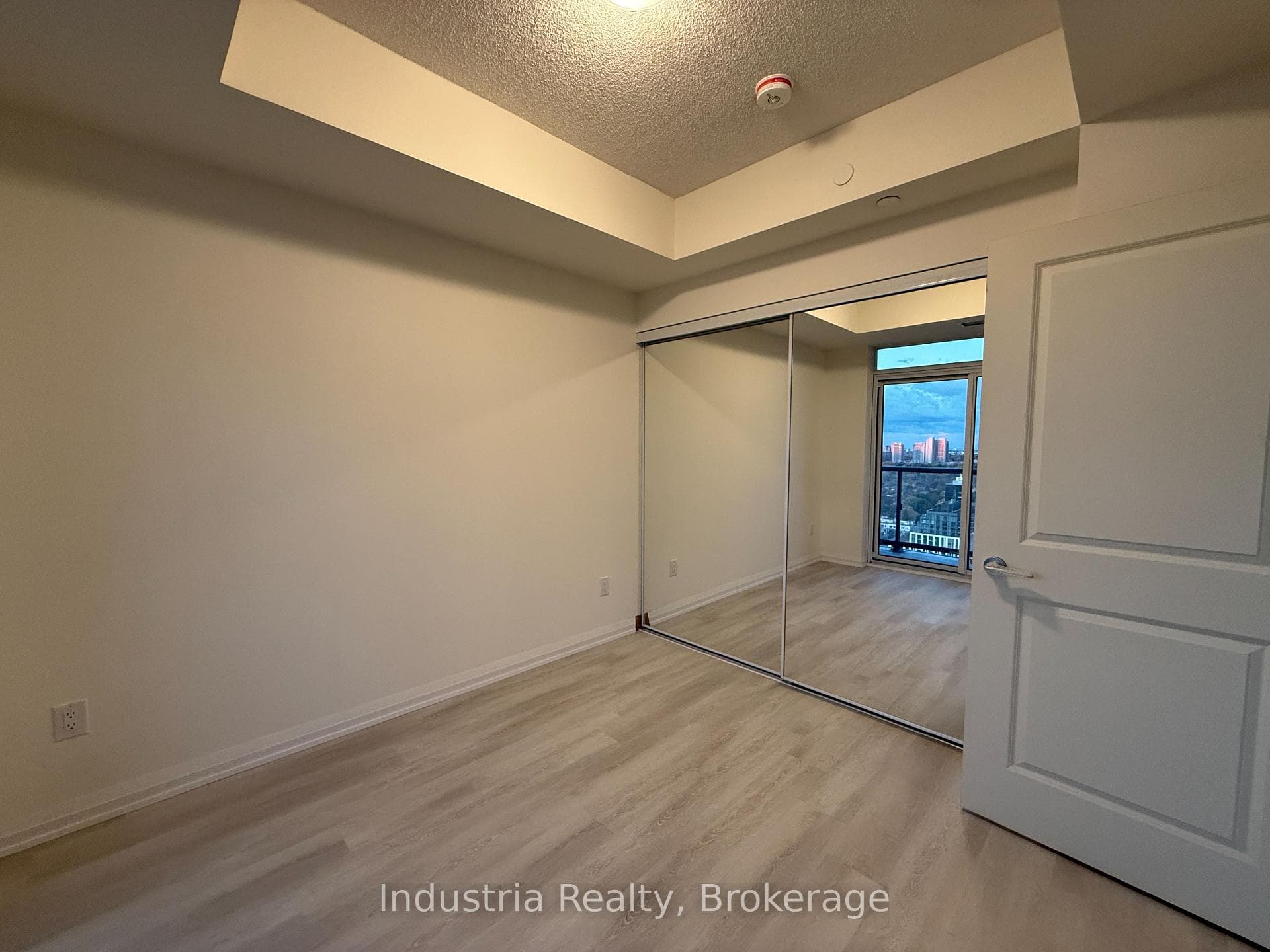 3270 Sheppard Avenue Unit 2430 photo 10