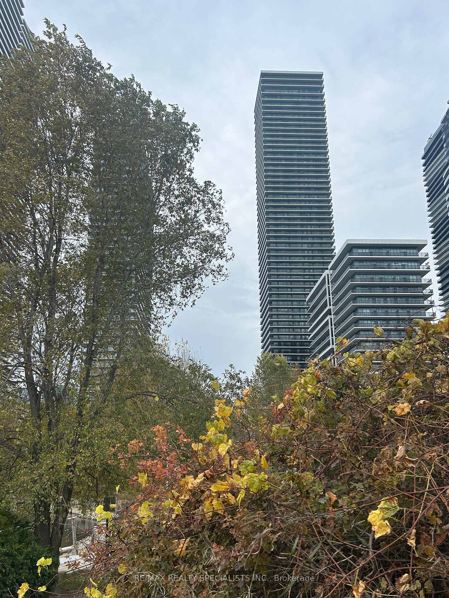 70 Annie Craig Drive Unit 3006 photo 10