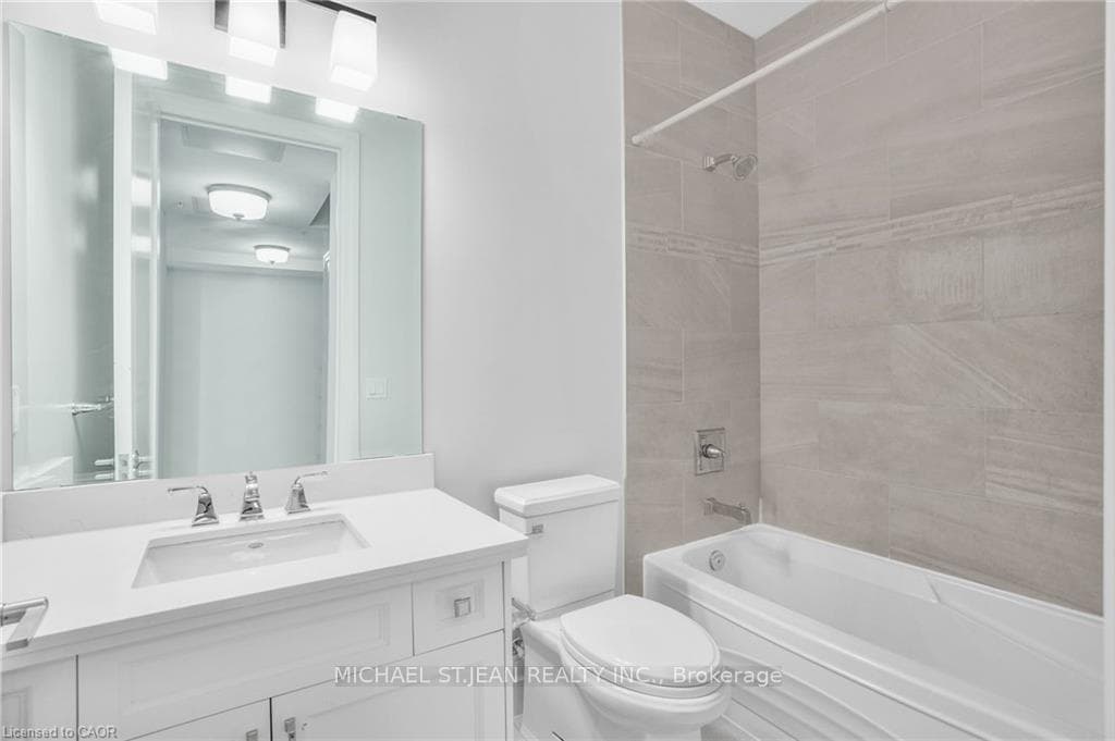 112 King Street Unit 1111 photo 27