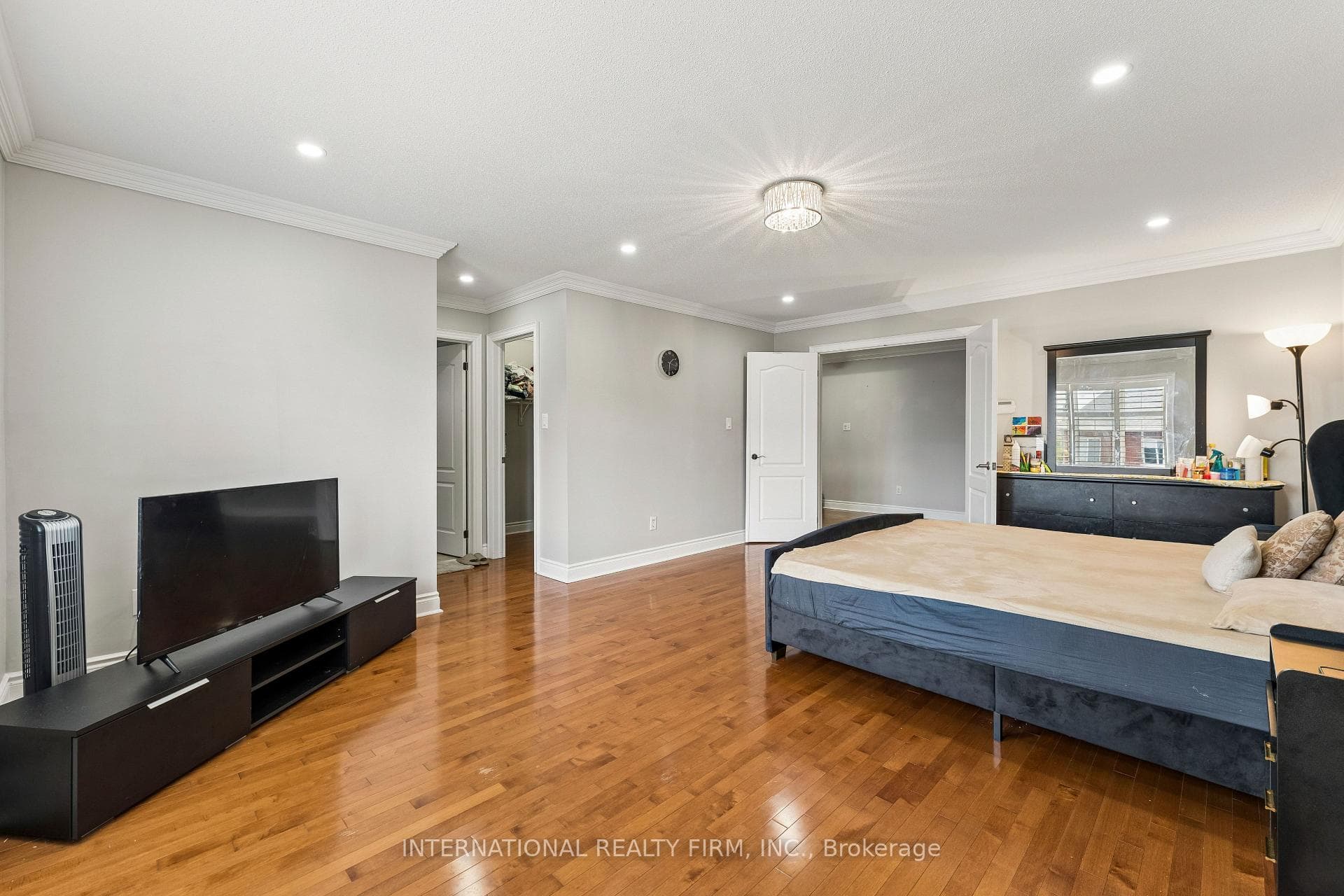 8 Redwillow Road photo 17