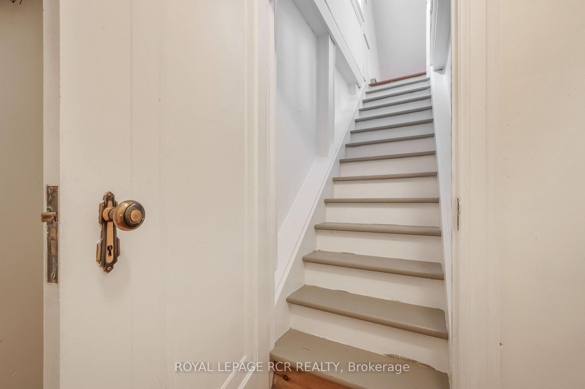 9 York Street photo 31