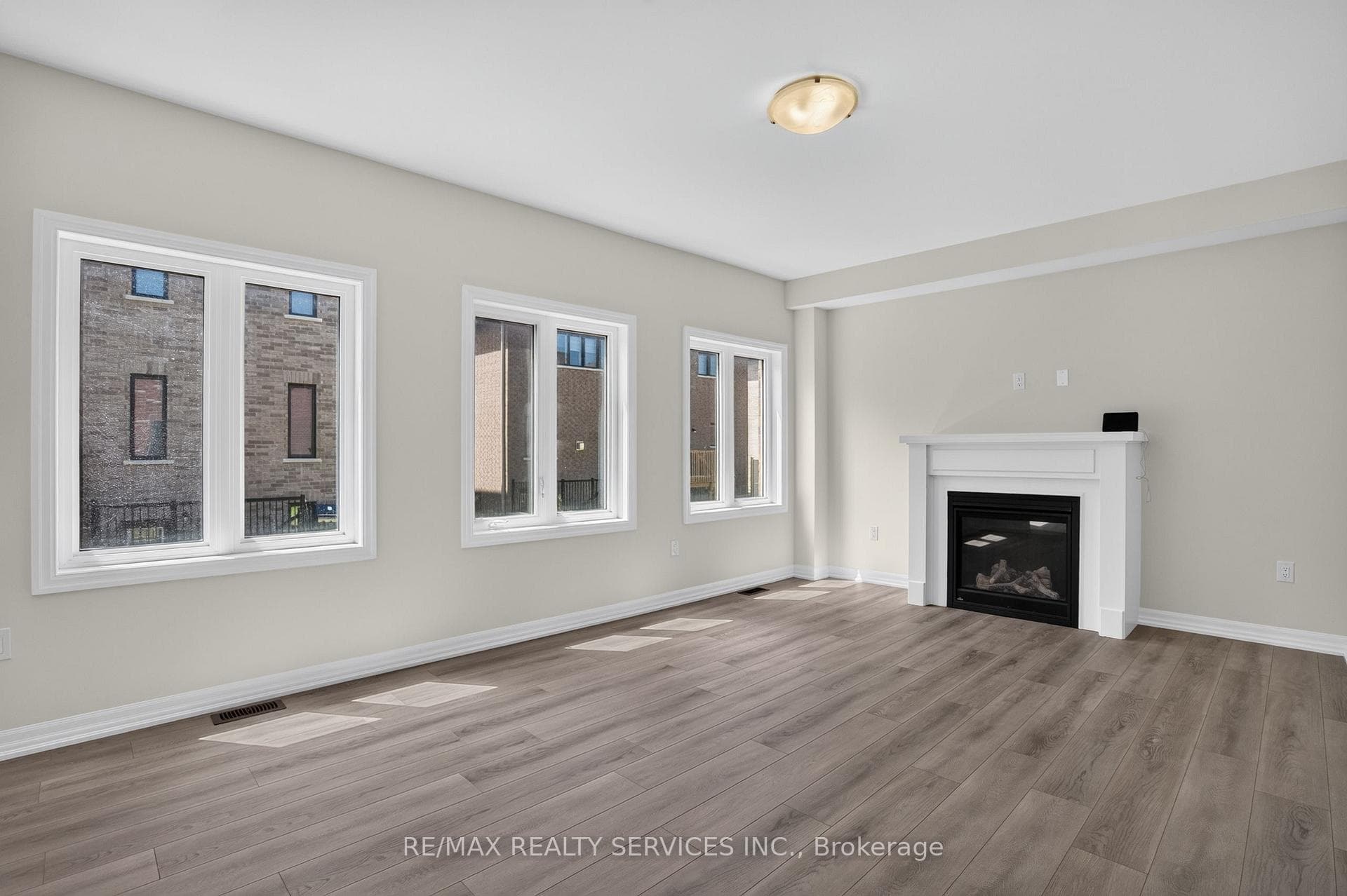244 Warden Street photo 29