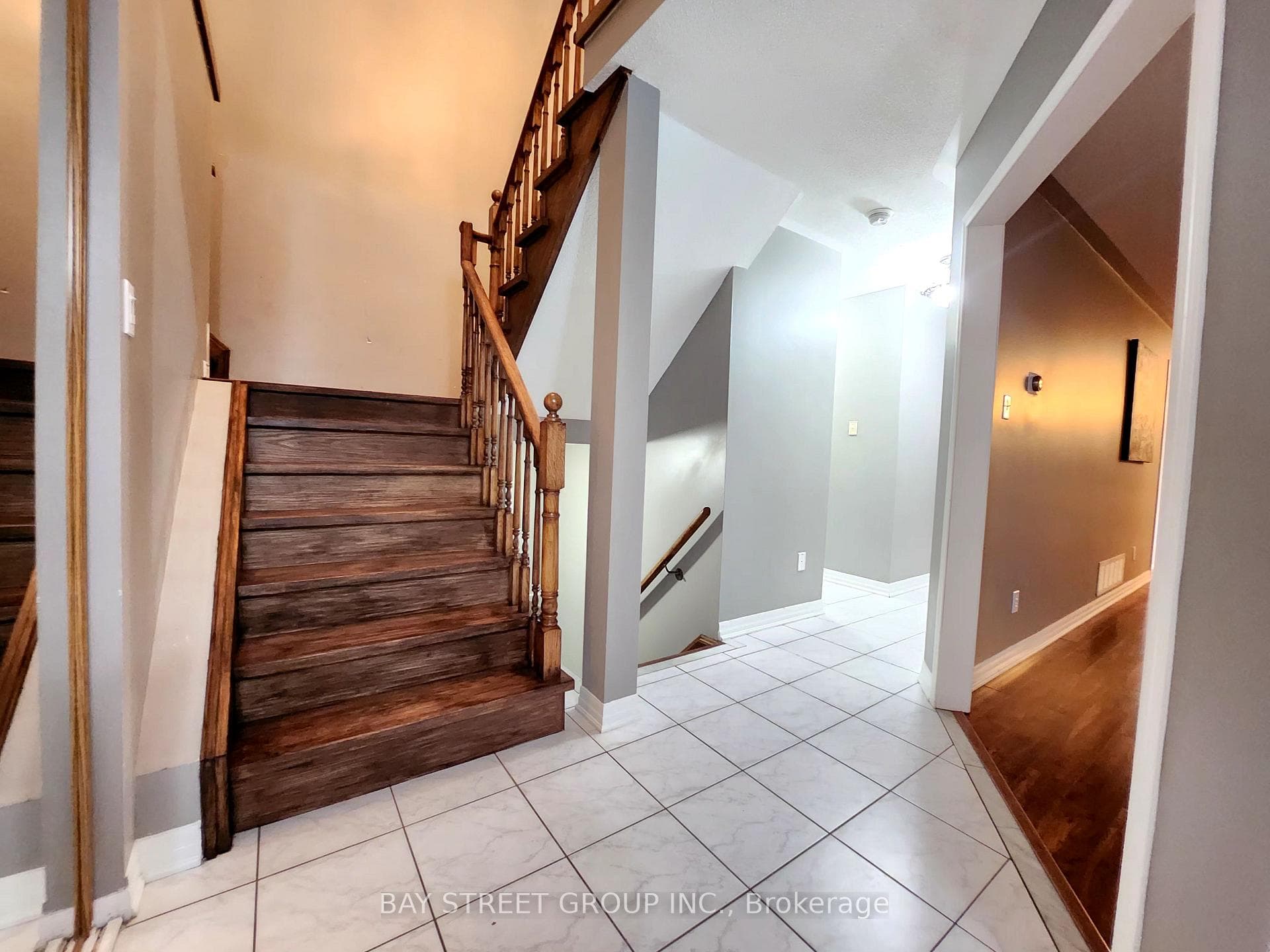 25 Muirland Crescent photo 8