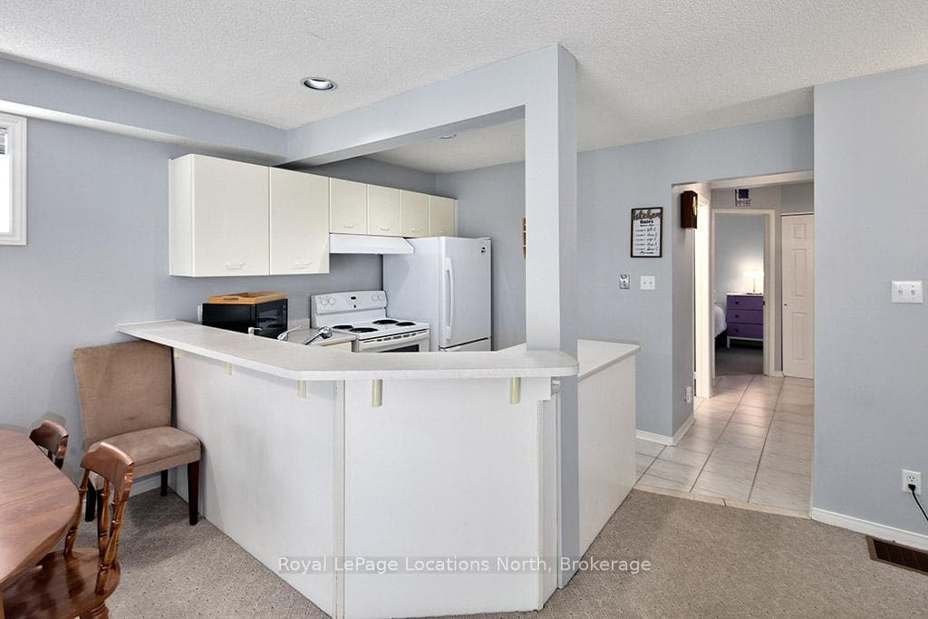 146 Settlers Way Unit 38 photo 8