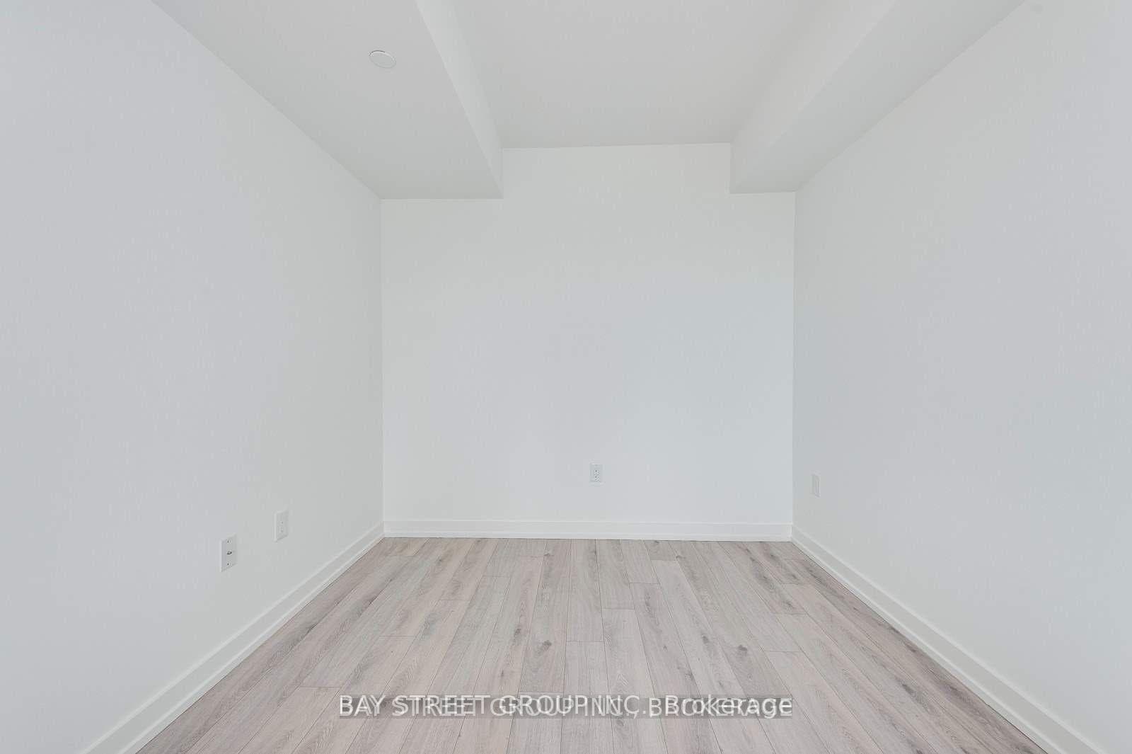 77 Shuter Street Unit 2207 photo 24