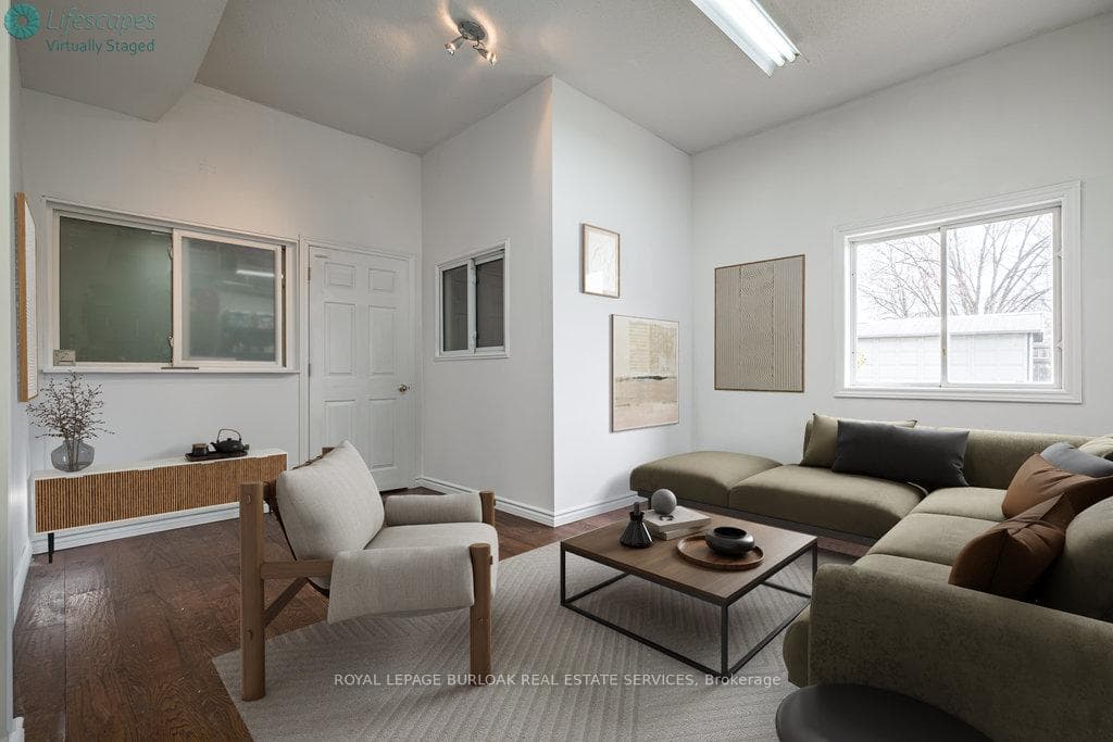 1358 Leighland Road photo 32