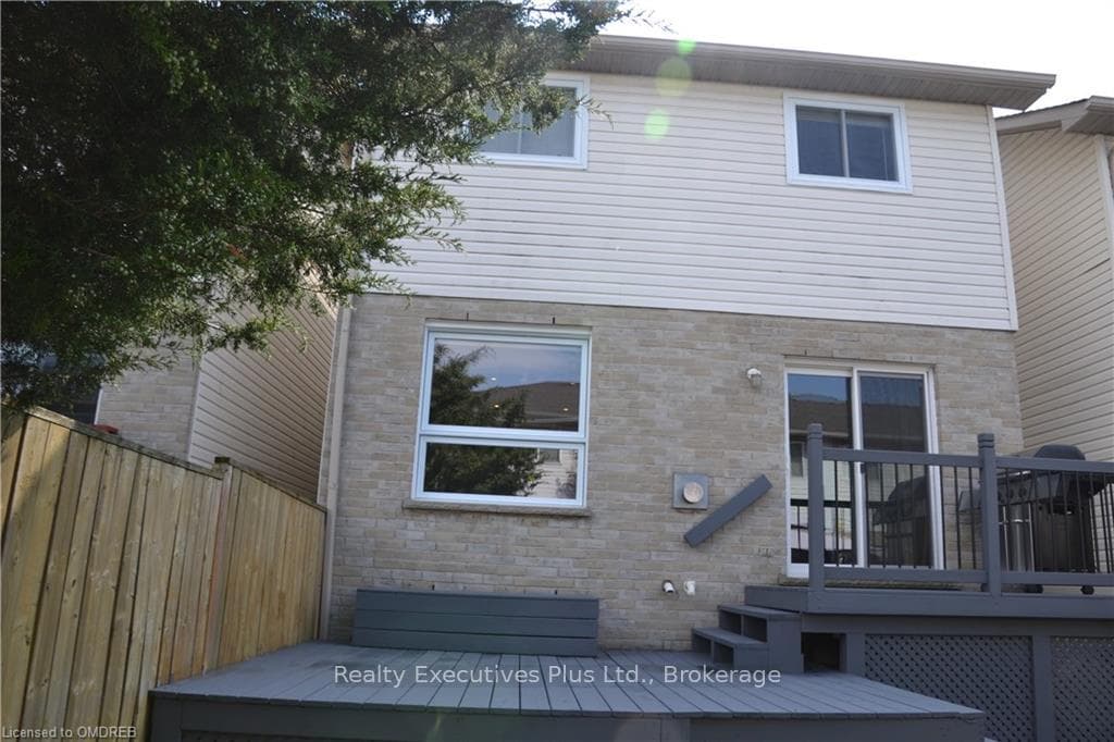 119 FRANCES Avenue photo 39