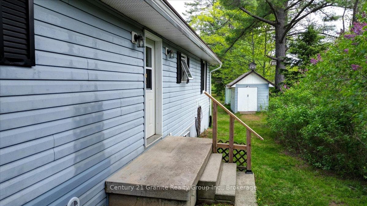 66 Hastings Street photo 29
