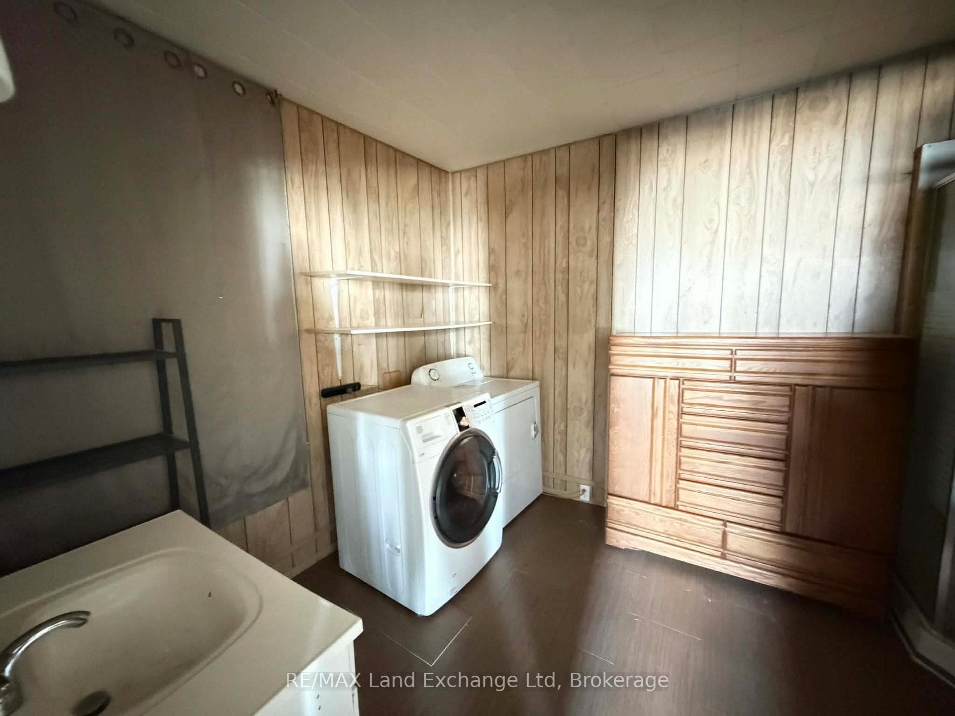42451 Cranbrook Road photo 8