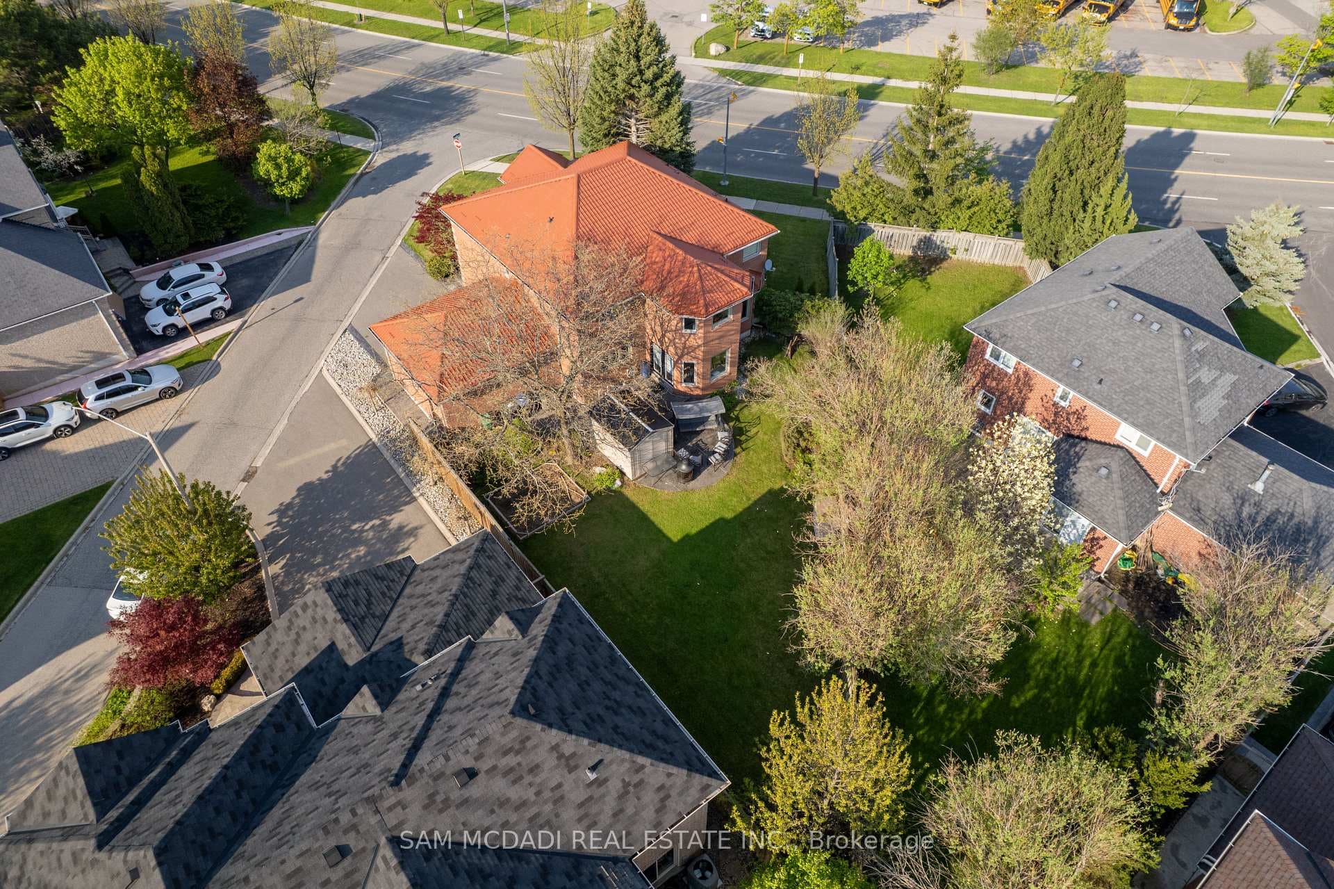 3605 Trelawny Circle photo 41