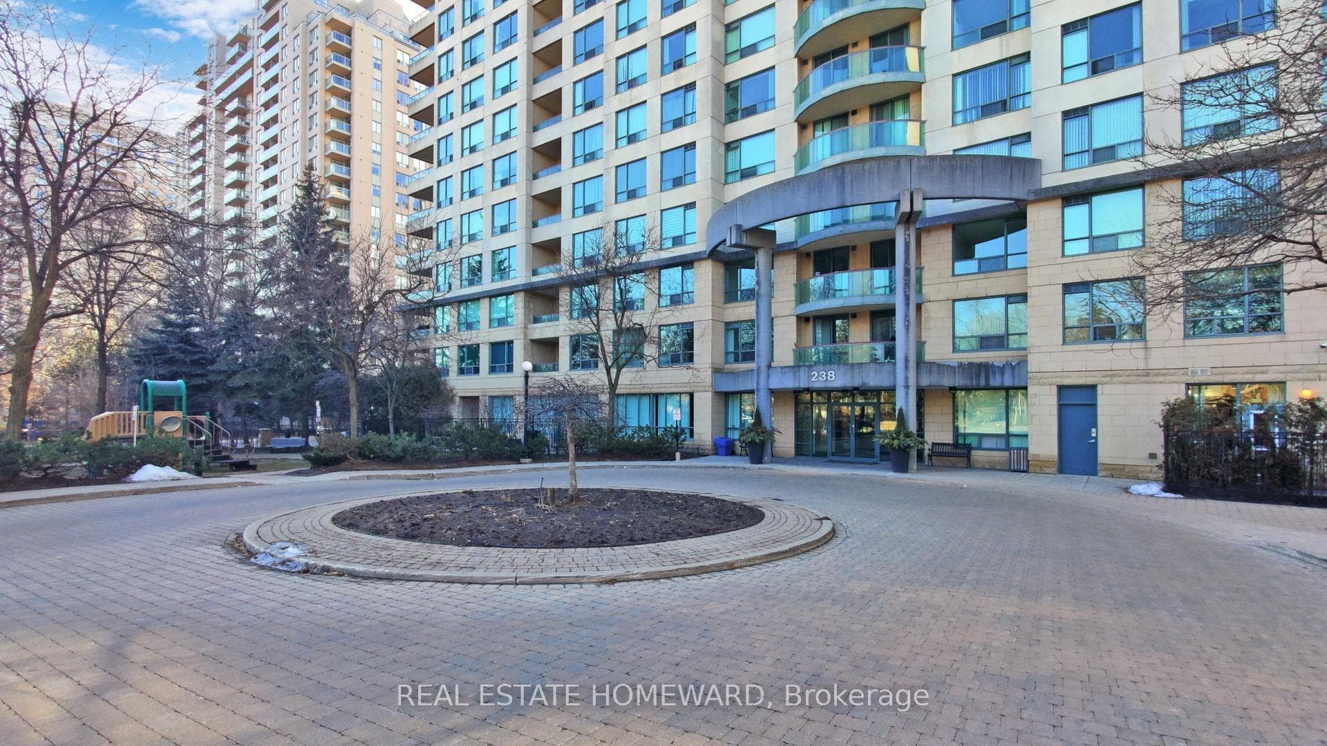 238 Doris Avenue Unit 2111 photo 2