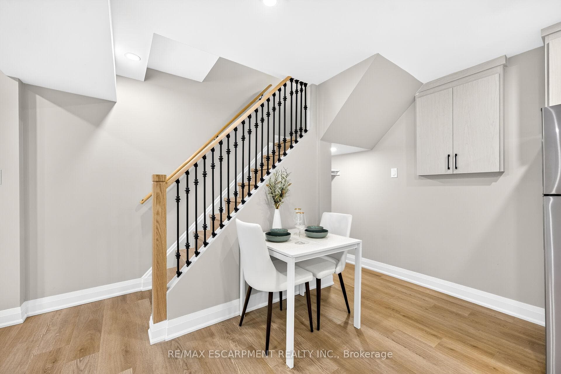 150 Howard Avenue photo 35