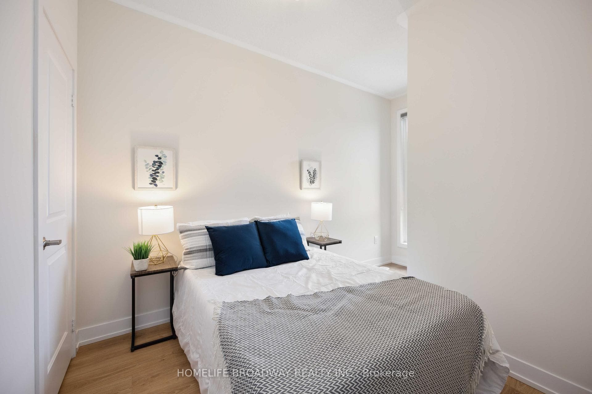 51 Stauffer Crescent photo 40