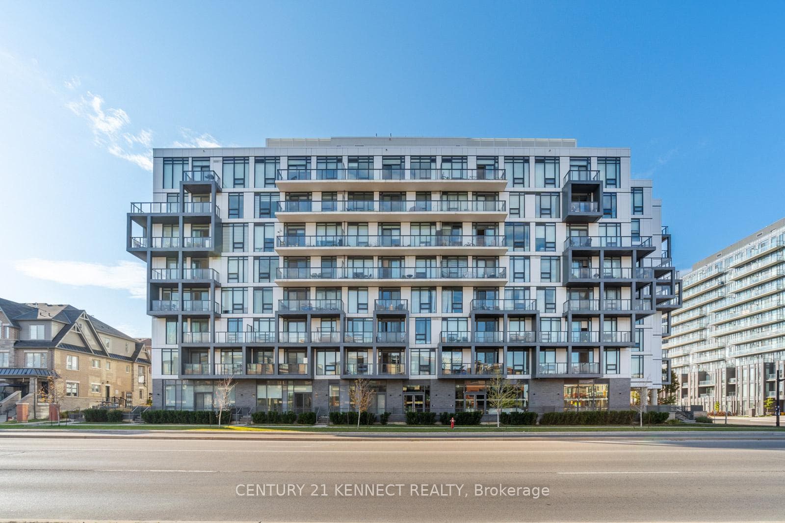 180 Veterans Drive Unit 101 photo 2