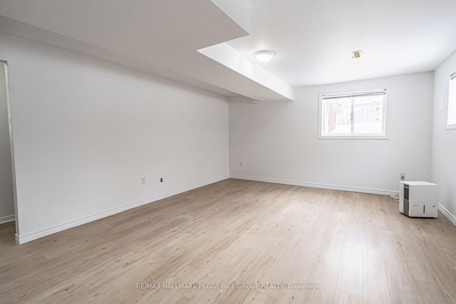 9 Kestrel Court Unit Lower photo 4