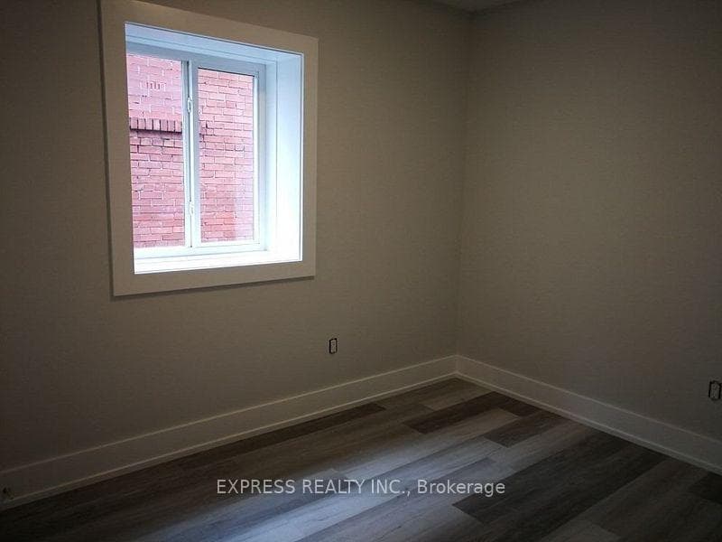 497 Parkside Drive Unit 4 photo 11