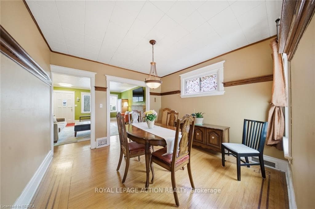 13 Devonport Street photo 9