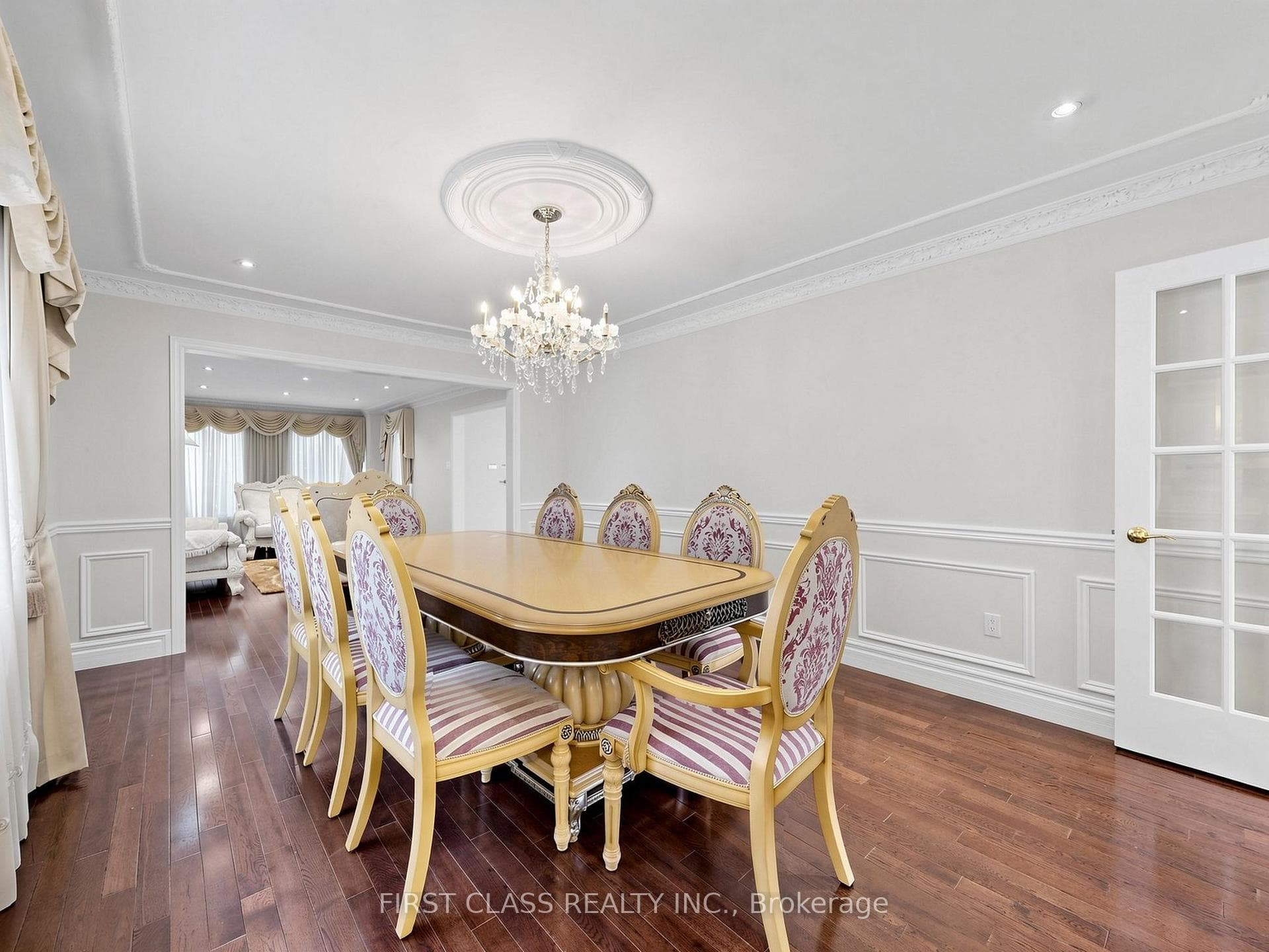 9 Westpoint Court photo 8