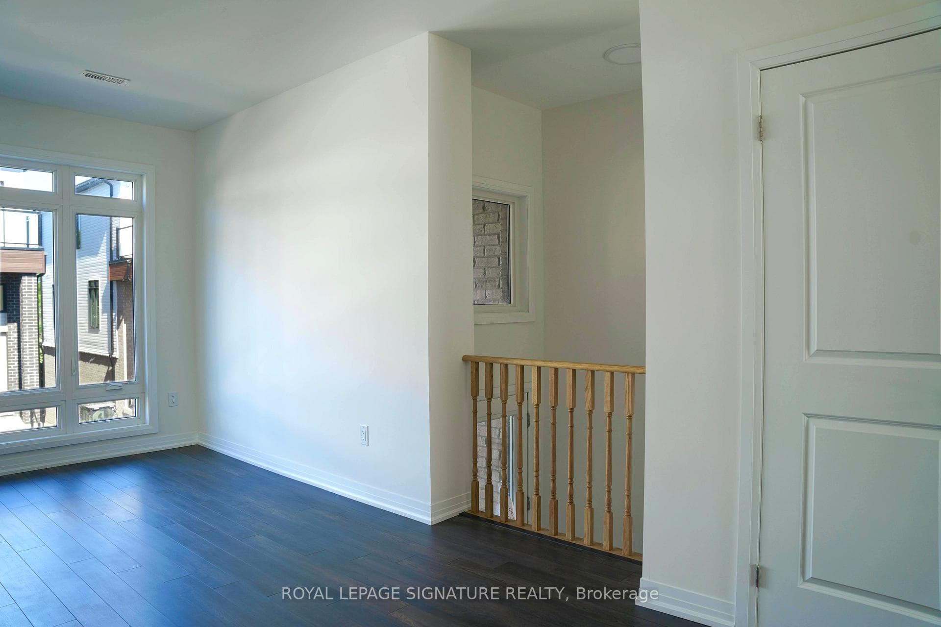 150 Glendale Avenue Unit 44 photo 11