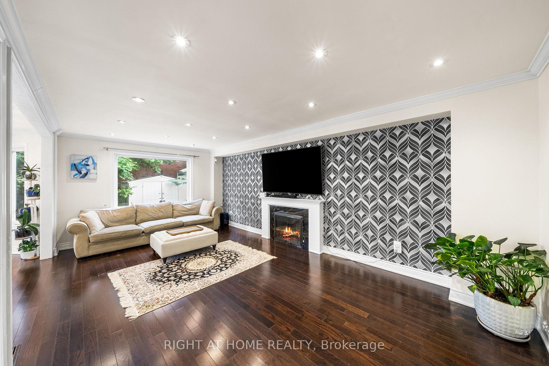 5 Stave Crescent photo 27