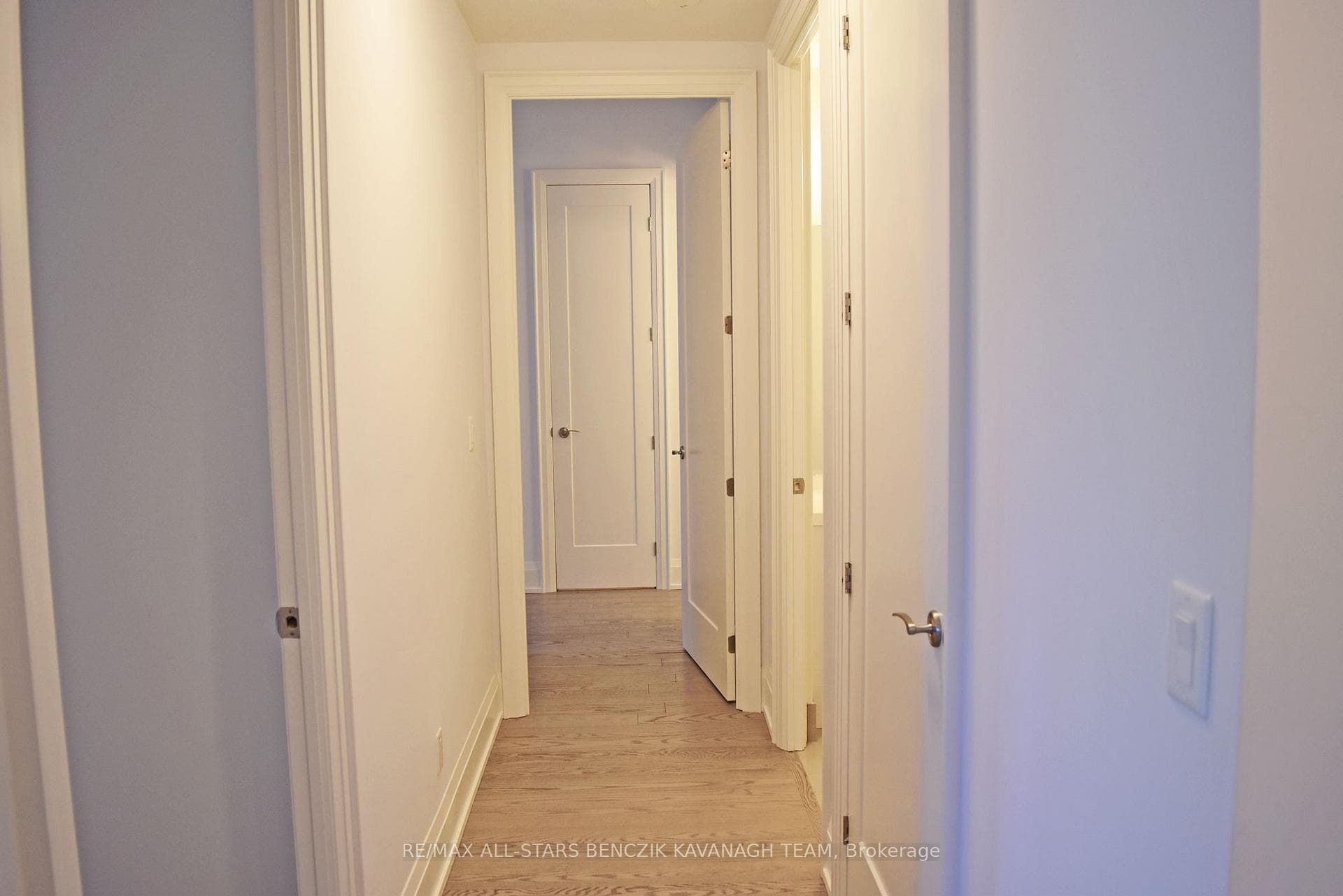 20 Fred Varley Drive Unit 225 photo 11