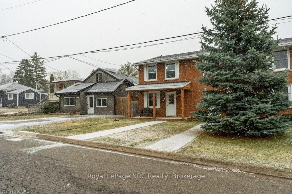 158 Dufferin Avenue photo 4