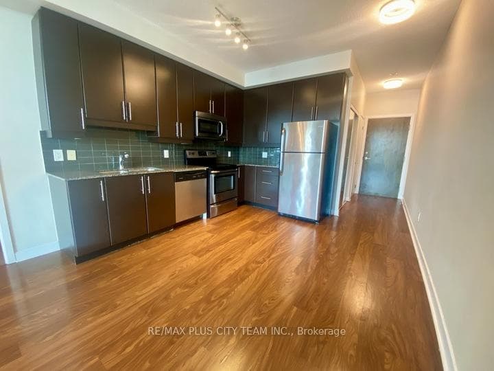 33 Bay Street Unit 2911 photo 5