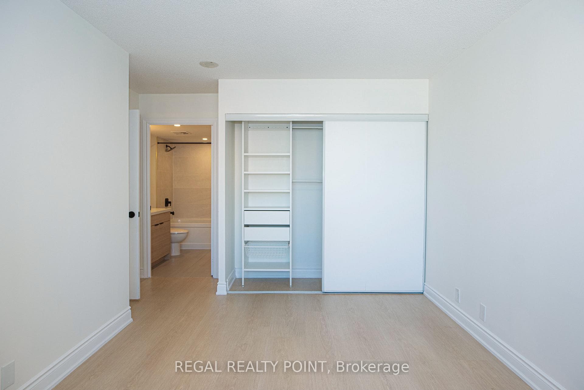 80 Harrison Garden Boulevard Unit 1016 photo 13